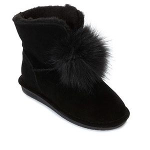 Bearpaw suede sheepskin pompom boot with neverwet NWT in box size 8